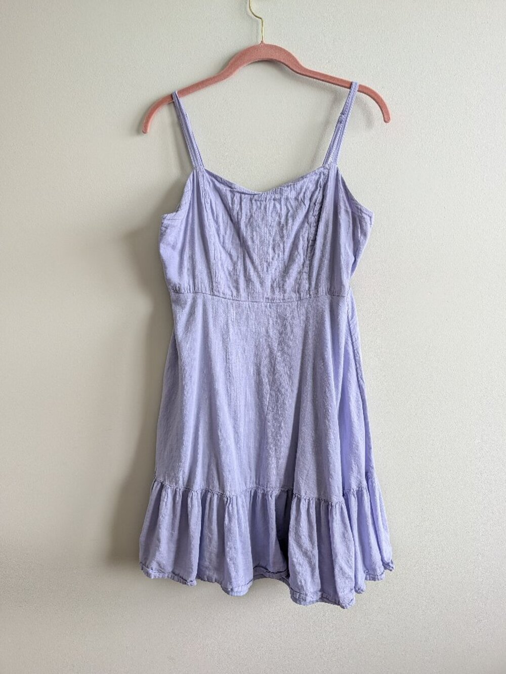 Old Navy Sleeveless Tiered Cami Dress Size Medium Smocked Back Lilac Summer Chic